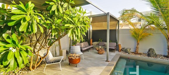 4 bedrooms Townhouse in Town Square, UAE No. 28560 19