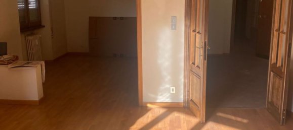 5 rooms Apartment in Rome, Italy No. 46227 19