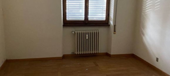 5 rooms Apartment in Rome, Italy No. 46227 3