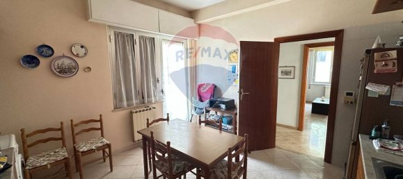 Apartamento de 3 dormitorios en Syracuse, Italy No. 246547 4