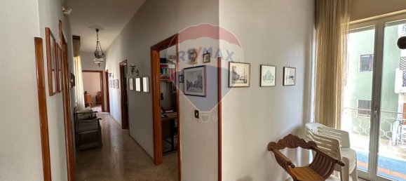 Apartamento de 3 dormitorios en Syracuse, Italy No. 246547 3