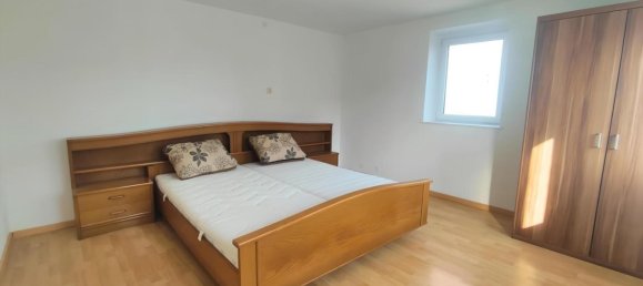 8 rooms House in Neukirchen an der Enknach, Austria No. 77158 15