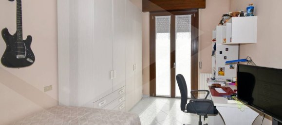 3 rooms Apartment in Busto Garolfo, Italy No. 22635 10