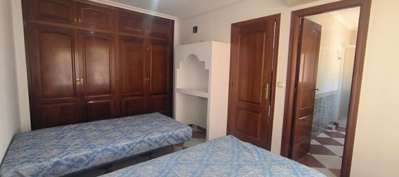 4 bedrooms Townhouse in Alicante, Spain No. 151718 19