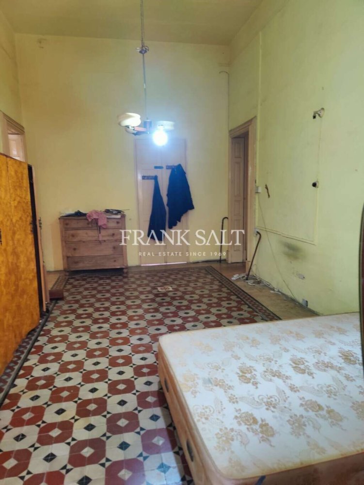 2 bedrooms Apartment in Valletta, Malta No. 2888