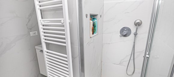 4 rooms Apartment in Genoa, Italy No. 60414 24