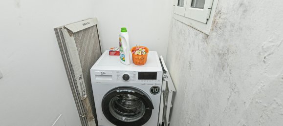 4 rooms Apartment in Genoa, Italy No. 60414 30