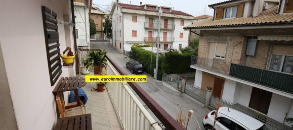 Apartamento de 3 divisões em Pineto, Italy N.º 145511 16