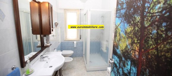 Apartamento de 3 divisões em Pineto, Italy N.º 145511 11
