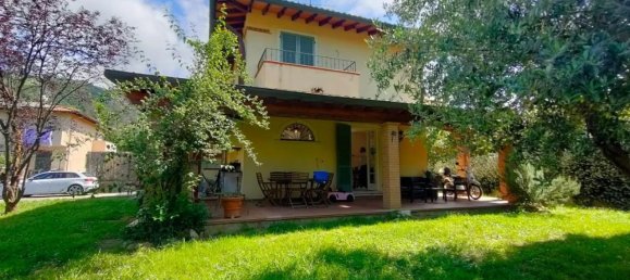 6 rooms Villa in Massa, Italy No. 80467 6