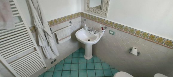 6 rooms Villa in Massa, Italy No. 80467 19