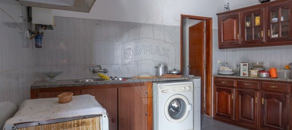 3 bedrooms House in Bencatel, Portugal No. 170827 8