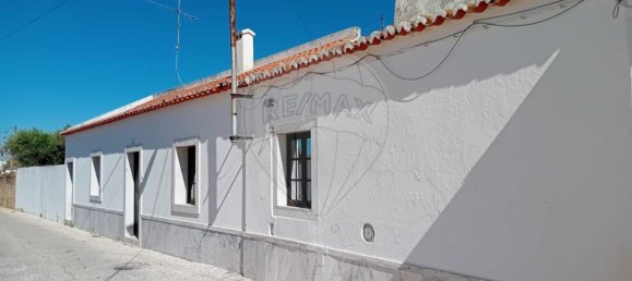 3 bedrooms House in Bencatel, Portugal No. 170827 4