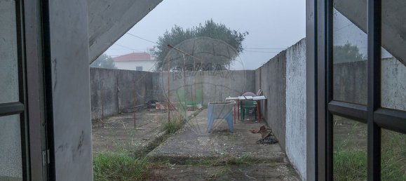 3 bedrooms House in Bencatel, Portugal No. 170827 6