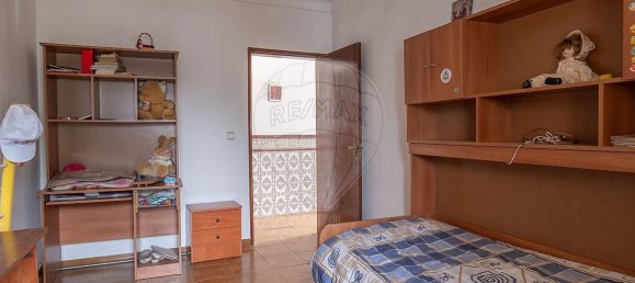 3 bedrooms House in Bencatel, Portugal No. 170827 15