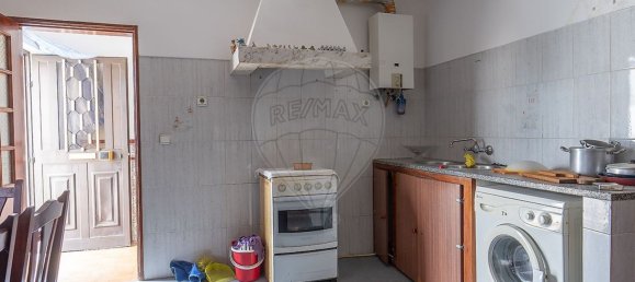 3 bedrooms House in Bencatel, Portugal No. 170827 9