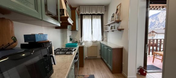 3 bedrooms Apartment in Roveré della Luna, Italy No. 43542 8