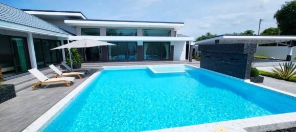 5 Schlafzimmer Haus in Pattaya, Thailand, Nr. 61447 2