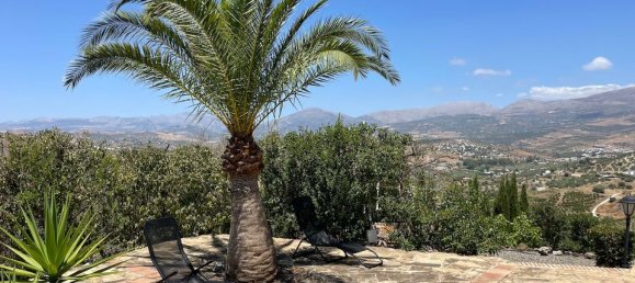 2 bedrooms Villa in Vinuela, Spain No. 186063 2