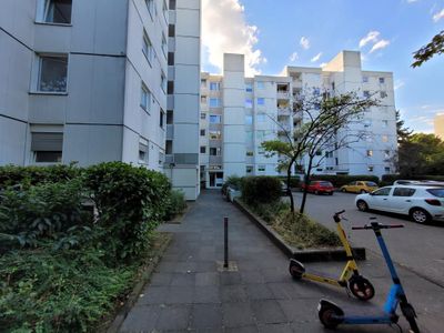 3 rooms Apartment in Bonn, Germany No. 114722