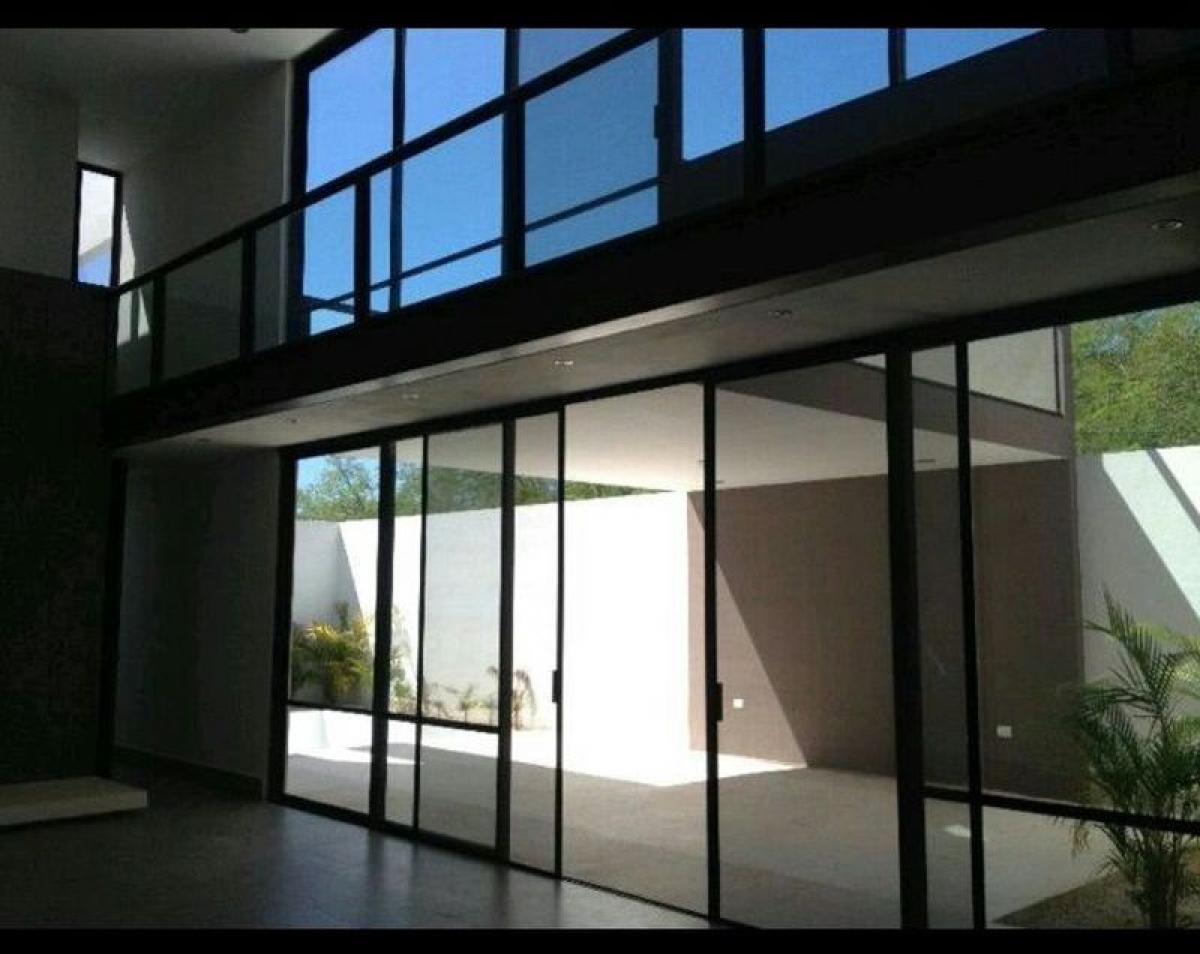 Casa de 3 dormitorios en Yucatán, Mexico No. 180934