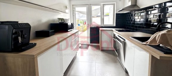 3 Schlafzimmer Haus in Neuville-Saint-Remy, France, Nr. 332873 3