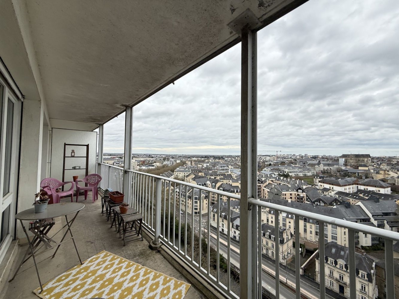 3 Schlafzimmer Wohnung in Rennes, France, Nr. 270969