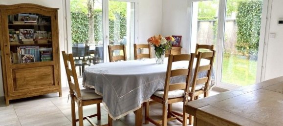 4 chambres Maison à Saint-Apollinaire, France No. 334874 3