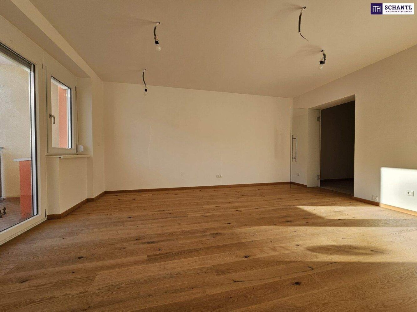 Квартира с 5 комнатами в Грац, Австрия № 230703