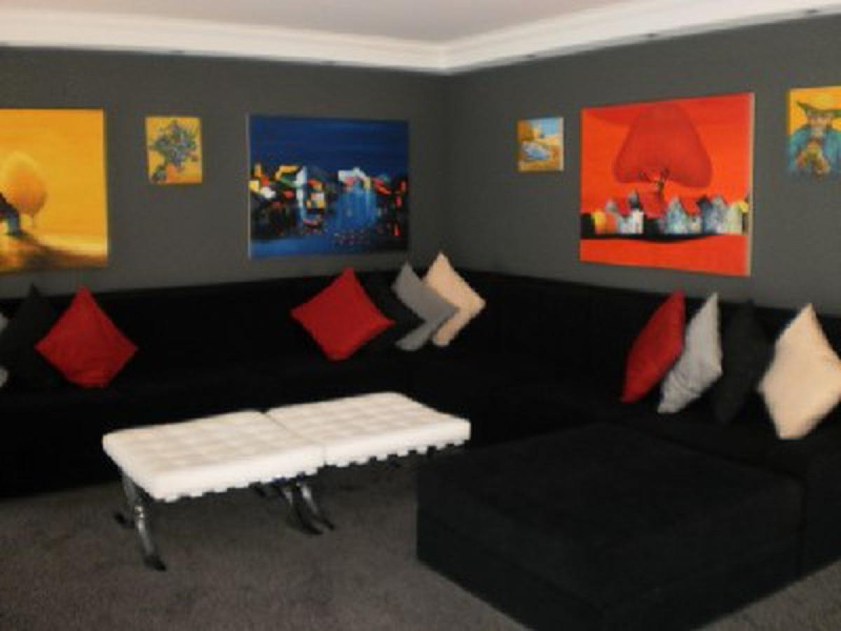 4 bedrooms Apartment in Maldonado, Uruguay No. 12057