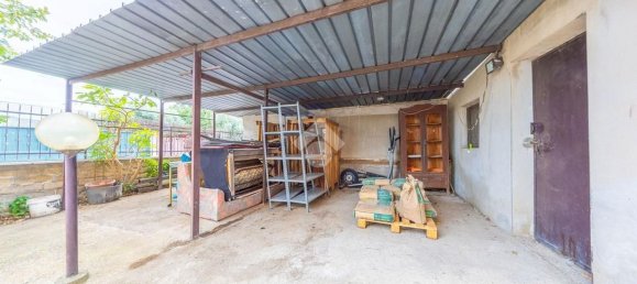 Studio in Rome, Italy No. 283952 8