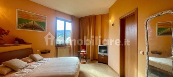 Villa de 5 dormitorios en Figline e Incisa Valdarno, Italy No. 133772 18