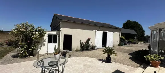Casa de 5 dormitorios en Vernantes, France No. 296263 5