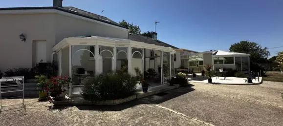 Casa de 5 dormitorios en Vernantes, France No. 296263 20