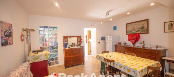 2 rooms Apartment in Messina, Italy No. 267588 2