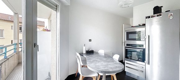 3 bedrooms Apartment in Villeurbanne, France No. 346521 9