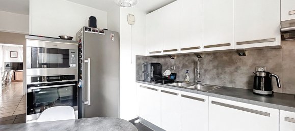 3 bedrooms Apartment in Villeurbanne, France No. 346521 12