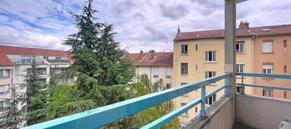 3 bedrooms Apartment in Villeurbanne, France No. 346521 10