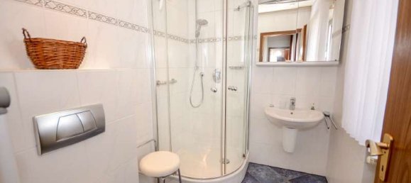 3 bedrooms House in Rhein-Erft, Germany No. 192682 4