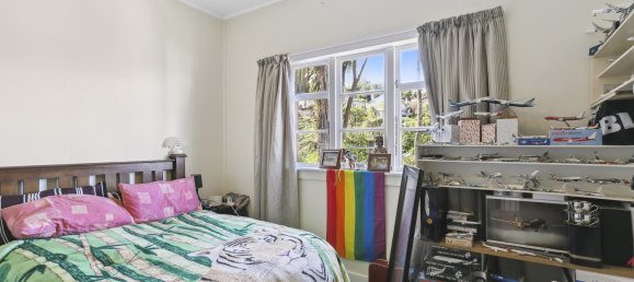 3 bedrooms House in Kelburn, New Zealand No. 141 2