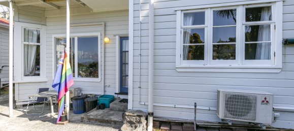 3 bedrooms House in Kelburn, New Zealand No. 141 13