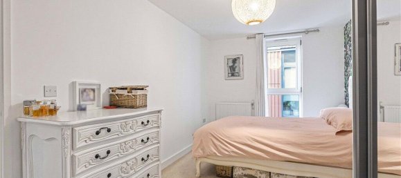 2 bedrooms Apartment in London, United Kingdom No. 8666 53