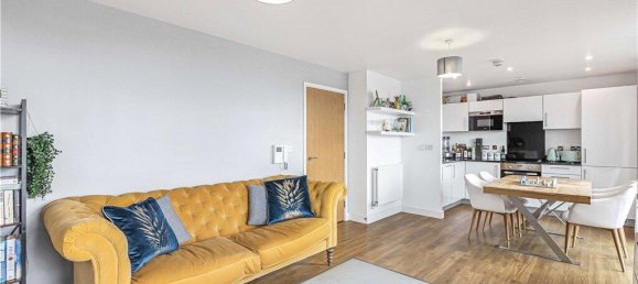 2 bedrooms Apartment in London, United Kingdom No. 8666 50