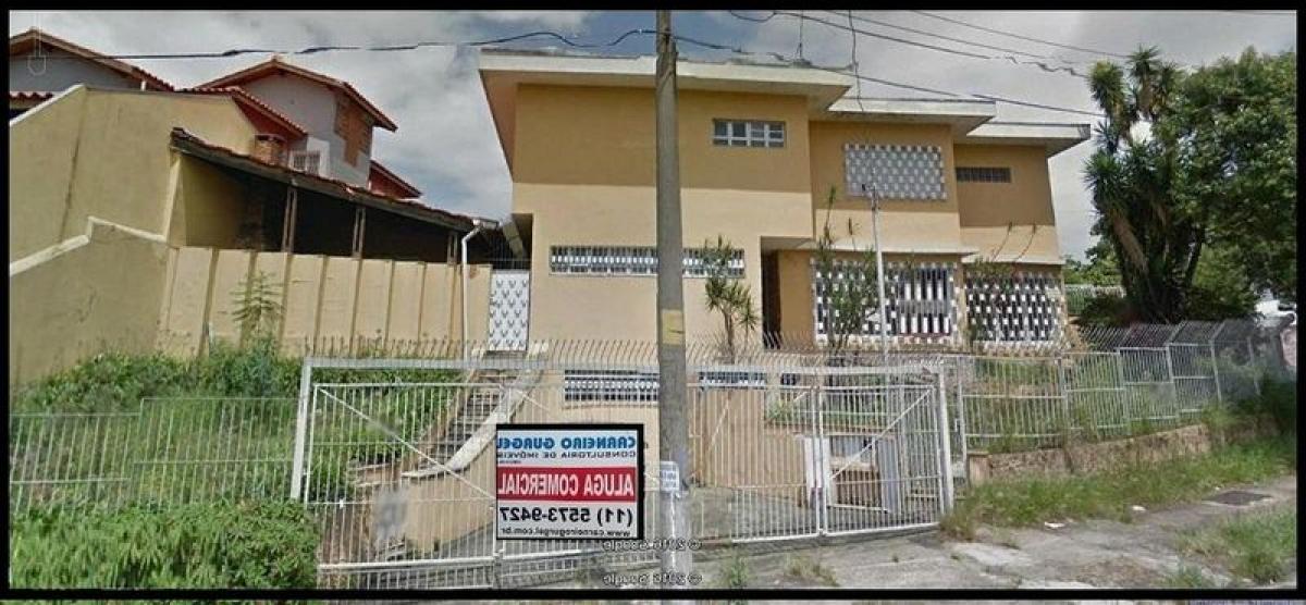 Casa de 3 dormitorios en Sao Paulo, Brazil No. 520408