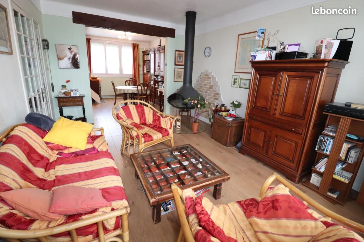 3 Schlafzimmer Haus in Ris-Orangis, France, Nr. 169307