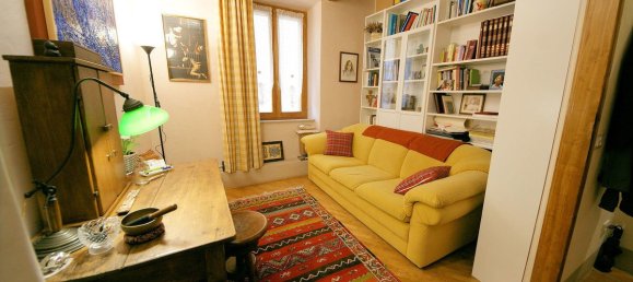 2 bedrooms Apartment in Pisa, Italy No. 8457 6