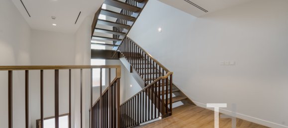 3 bedrooms Townhouse in Jumeirah, UAE No. 28453 11