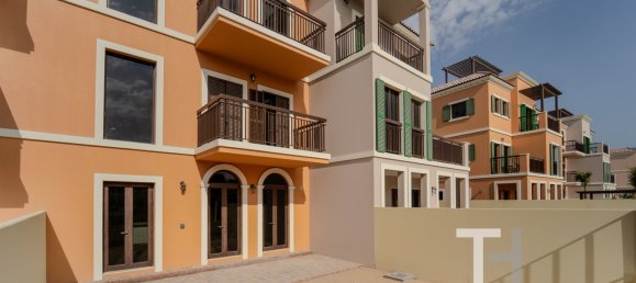 3 bedrooms Townhouse in Jumeirah, UAE No. 28453 13