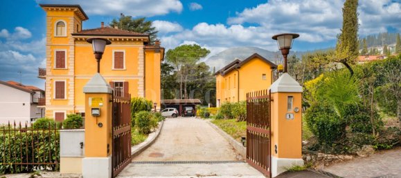 Villa de 2 dormitorios en Gardone Riviera, Italy No. 110407 5