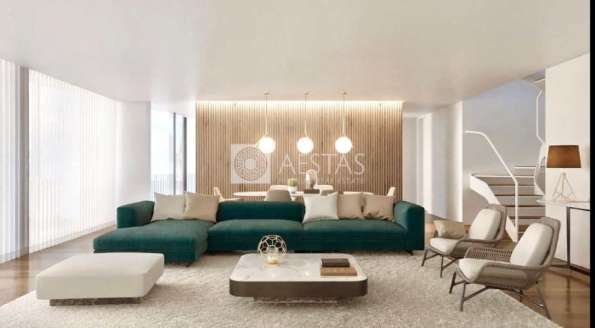 3 bedrooms Apartment in Porto, Portugal No. 2811